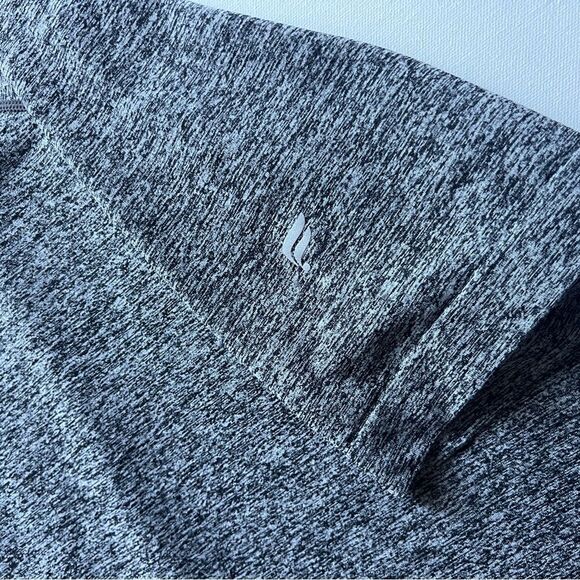 Fabletics Men's Seamless Athletic T-Shirts
RN134638 Small Black Gray Bundle - Picture 5 of 6